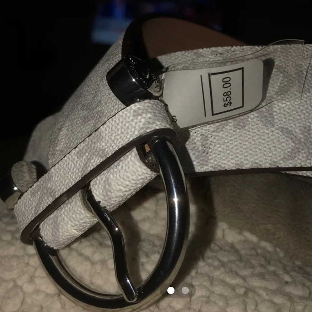 Women’s belt
